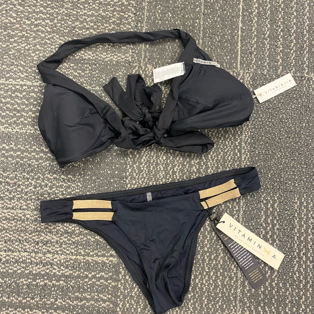 NWT VITAMIN A Bikini Set Size Large